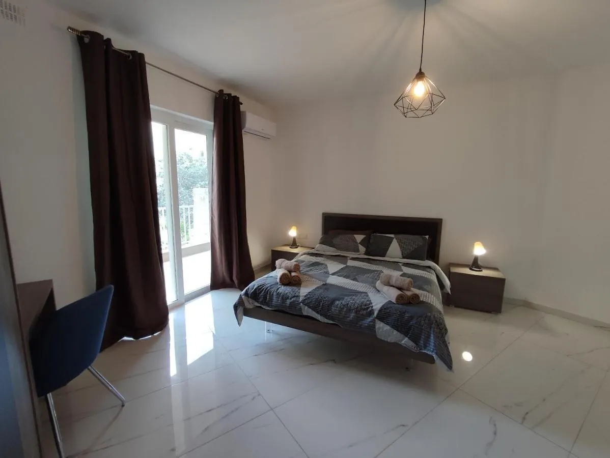 Apartament Il-Girna Marsaskala Malta